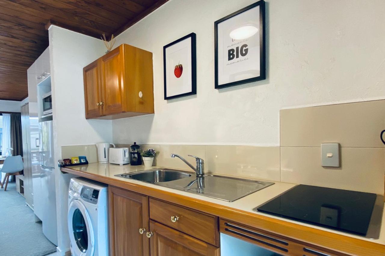 The Swiss Chalet Holiday Apartment 5, Bay Of Islands 파이히아 외부 사진